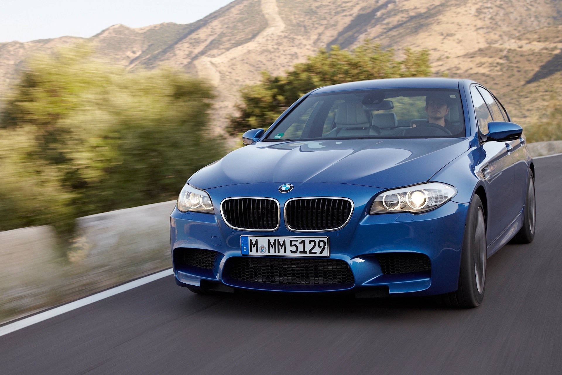 Bmw M5 photo 14