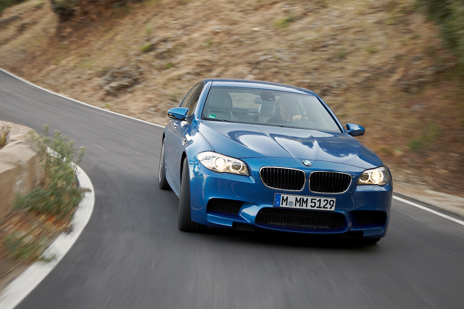 Bmw M5 photo 15