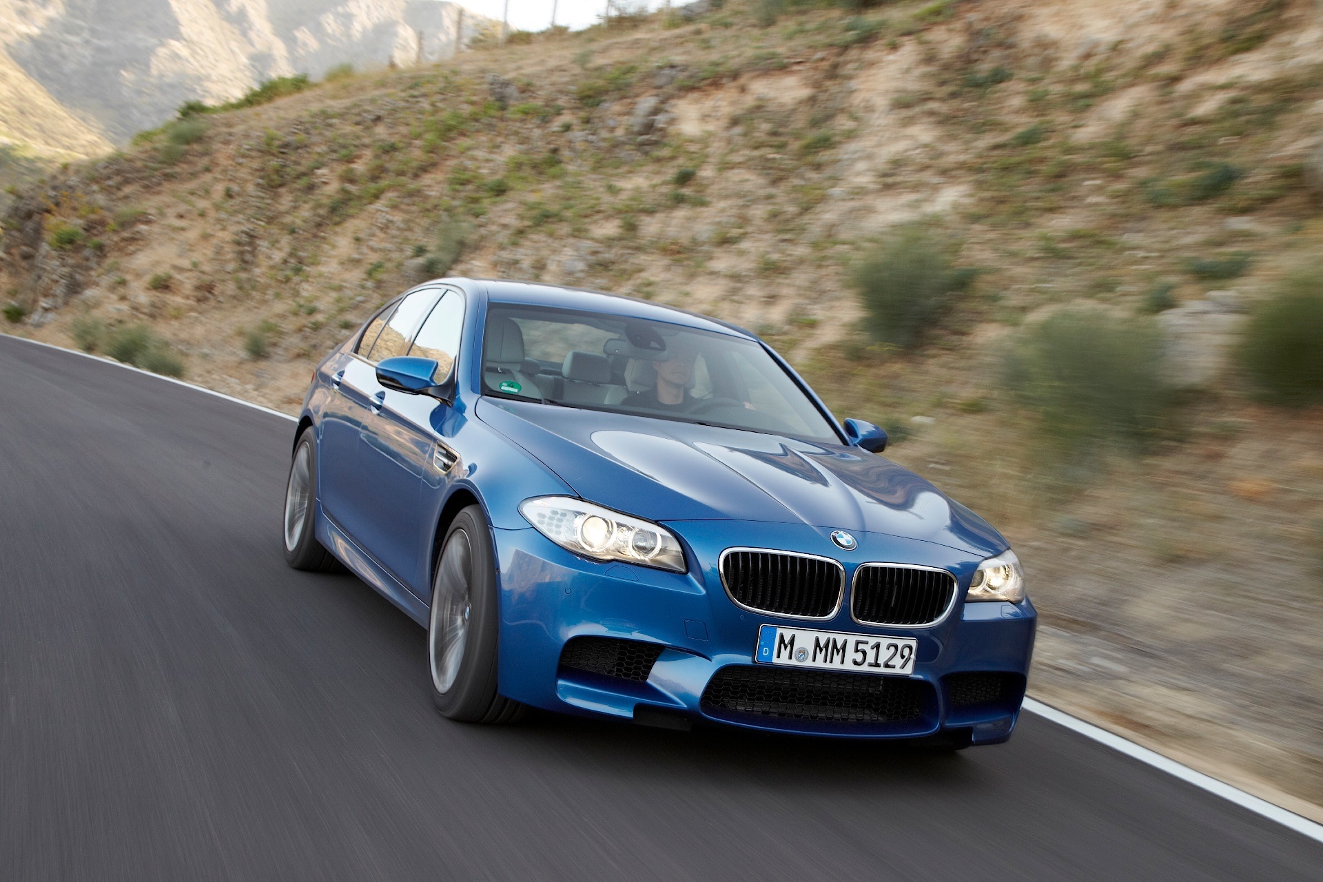 Bmw M5 photo 17