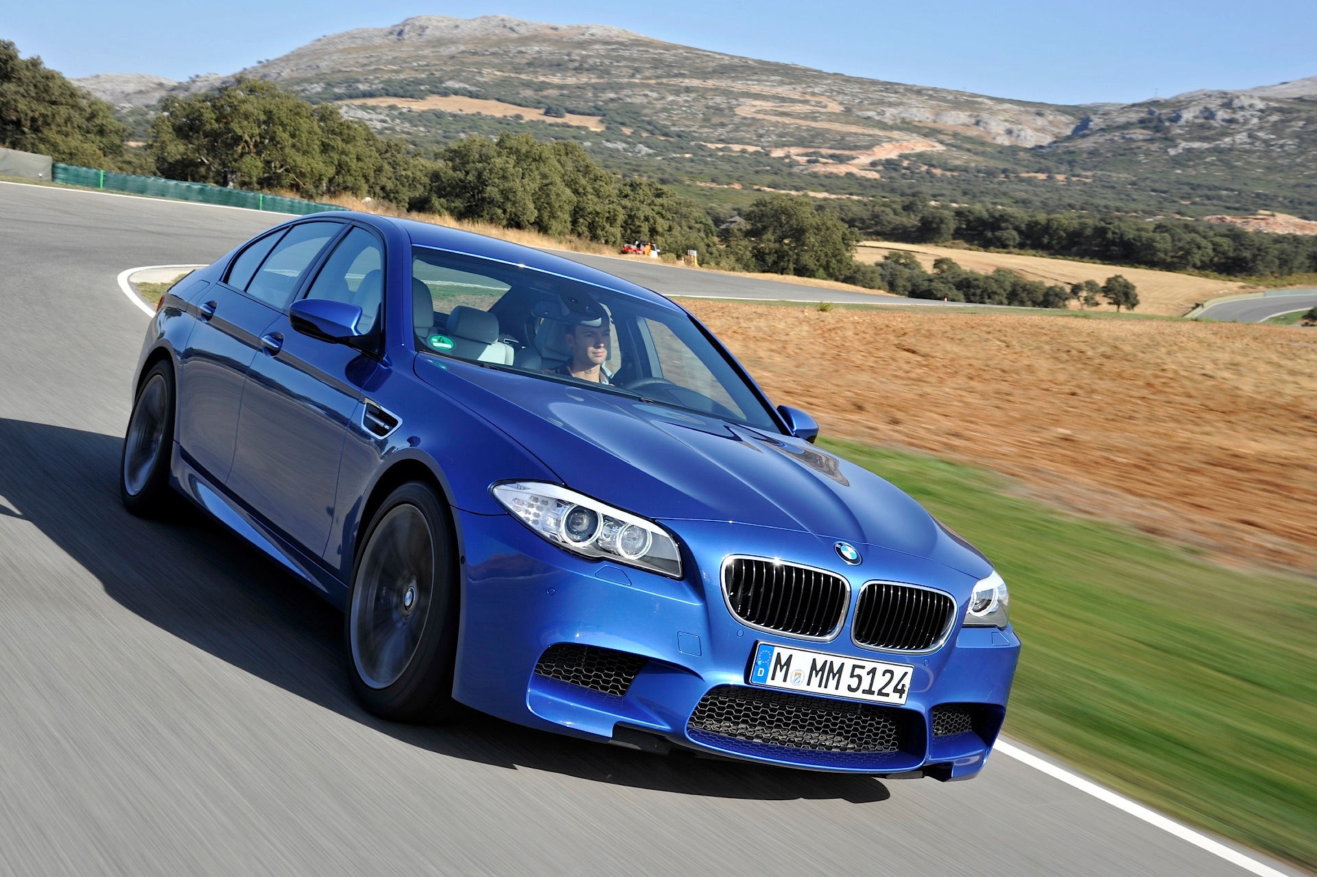 Bmw M5 photo 23