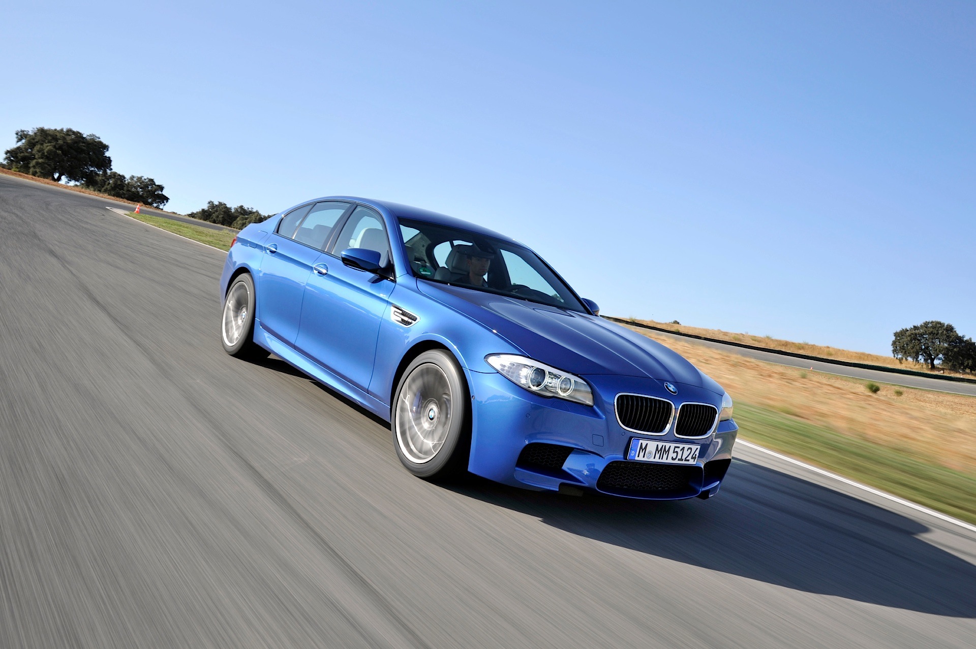 Bmw M5 photo 24