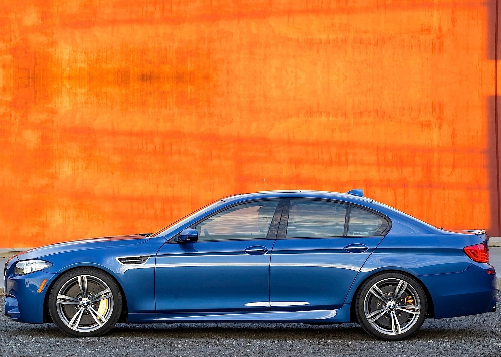 Bmw M5 photo 8