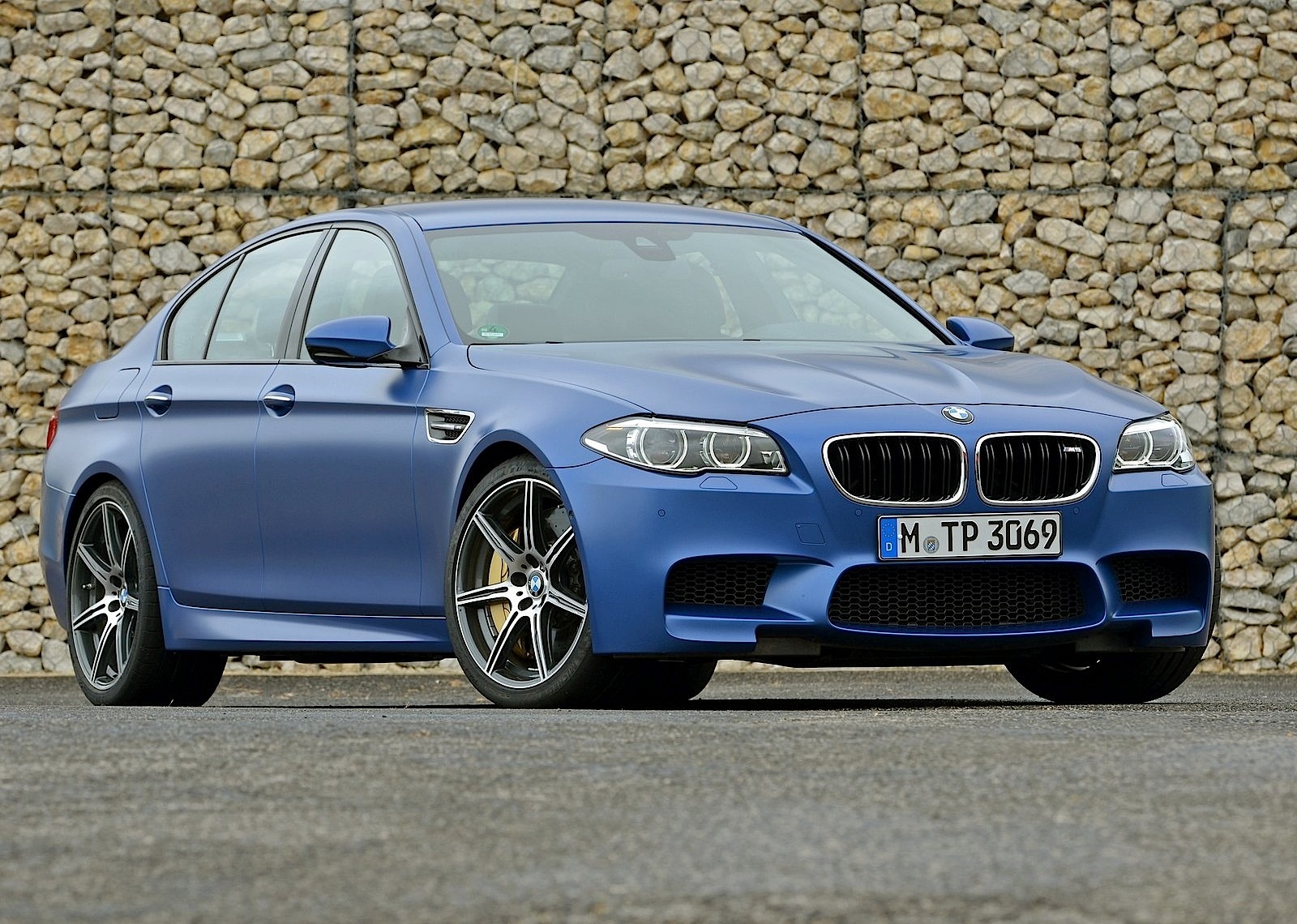 Bmw M5 photo 15