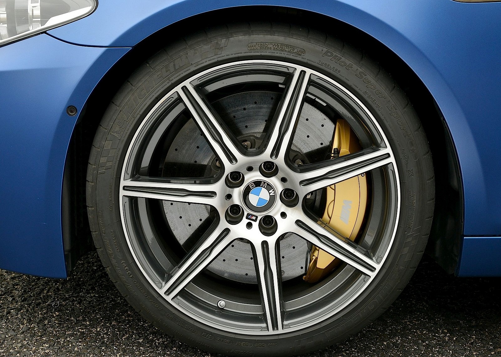 Bmw M5 photo 18