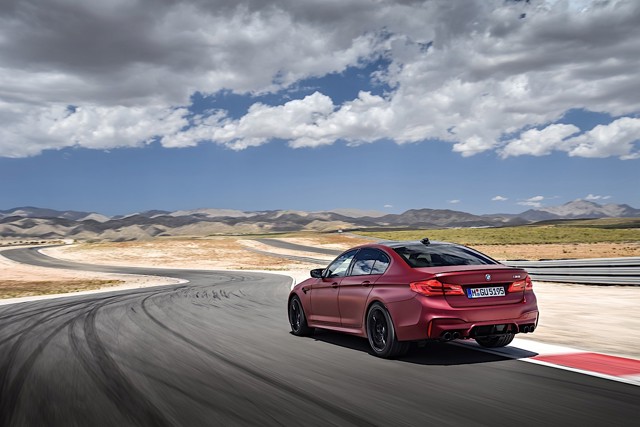 Bmw M5 photo 9