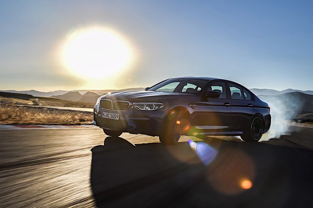 Bmw M5 photo 11