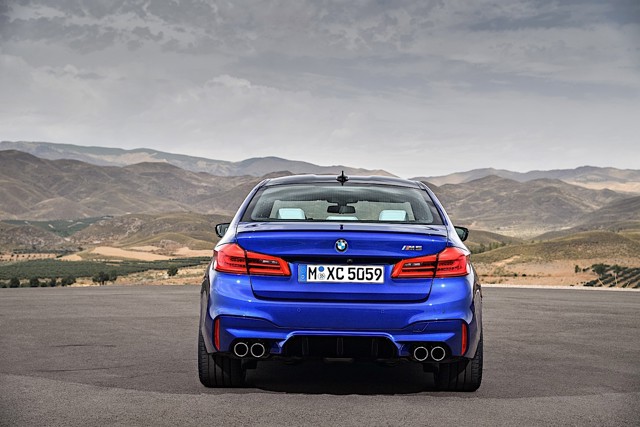 Bmw M5 photo 28