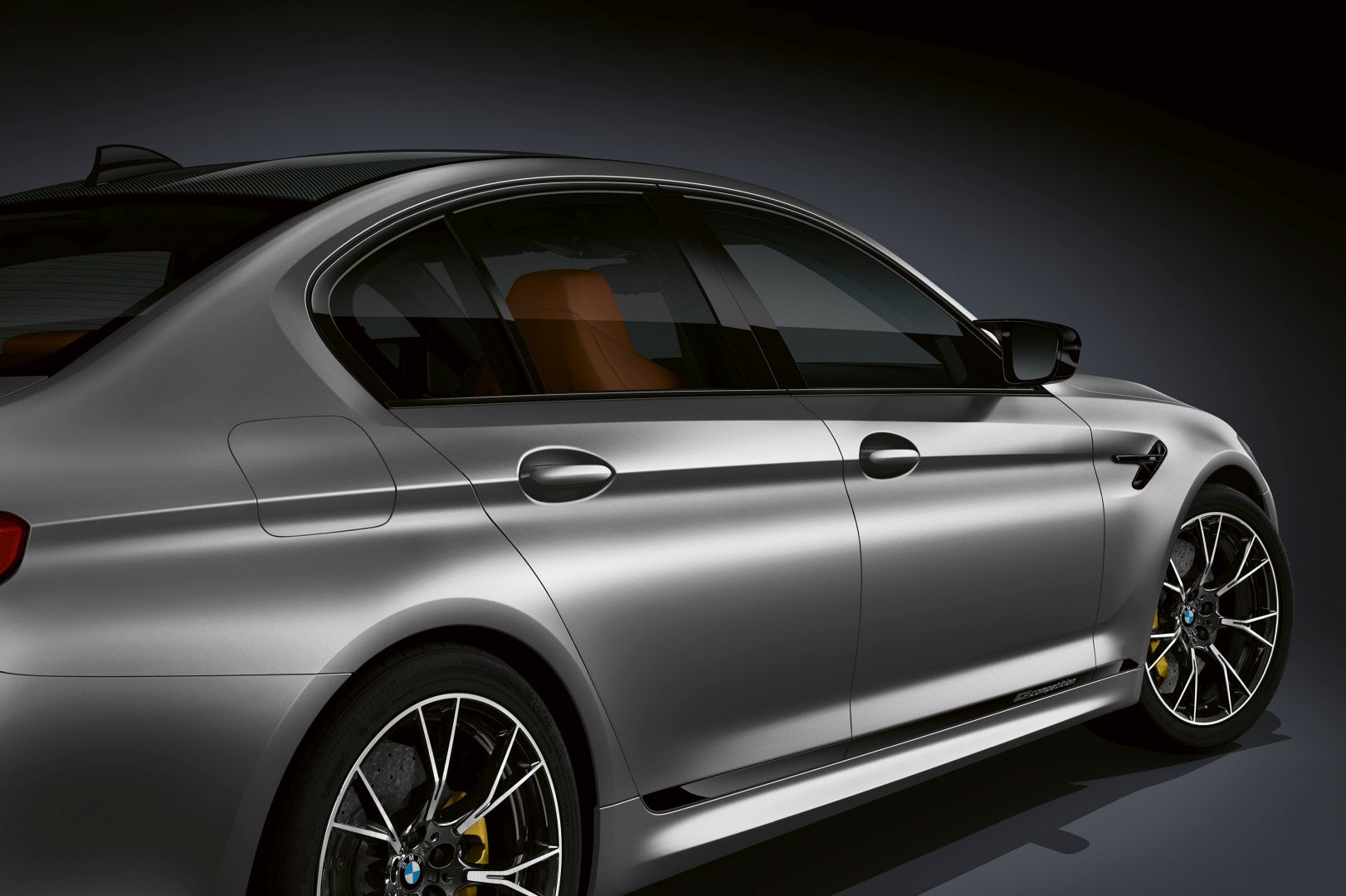Bmw M5 photo 2