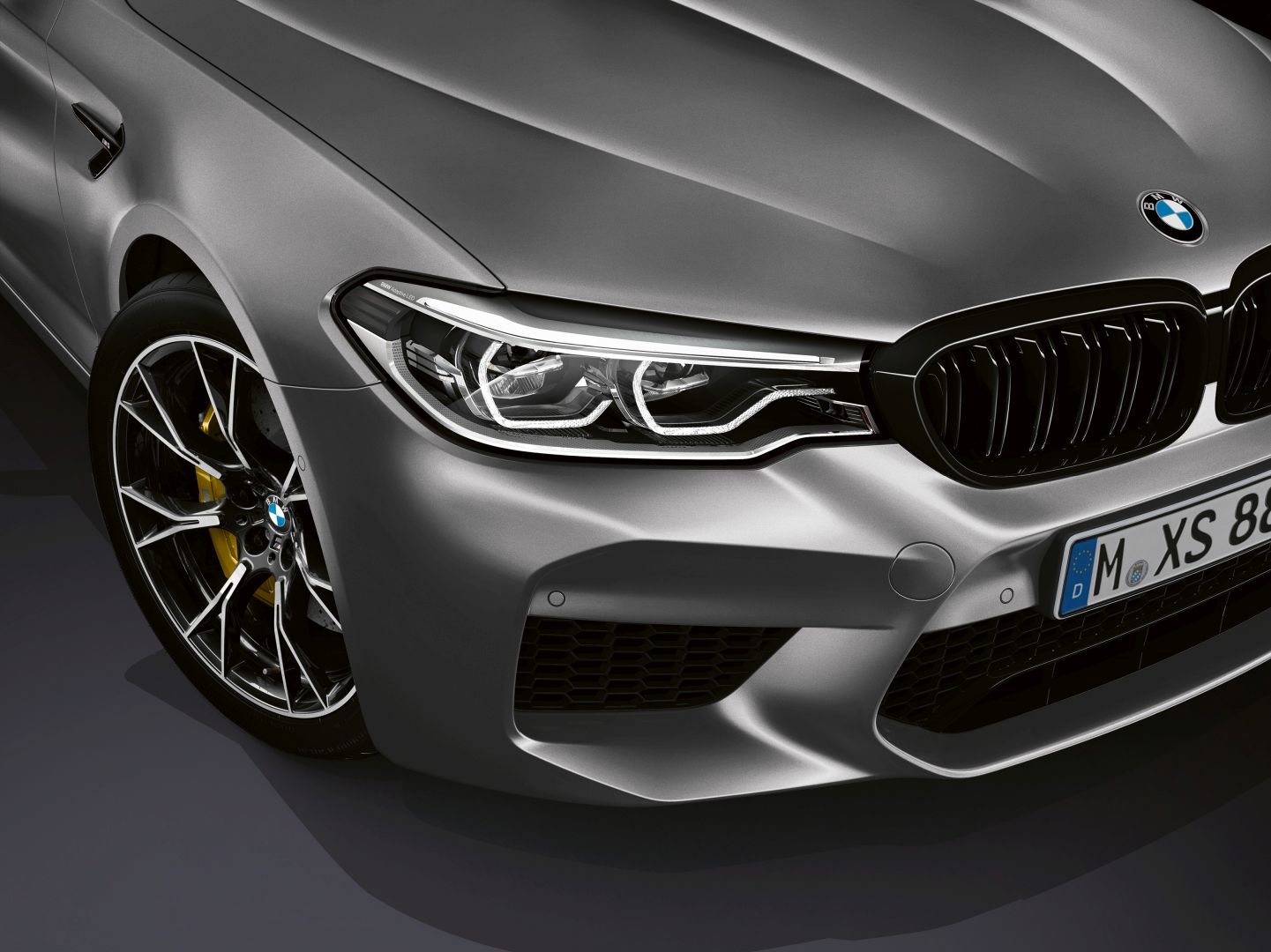Bmw M5 photo 3