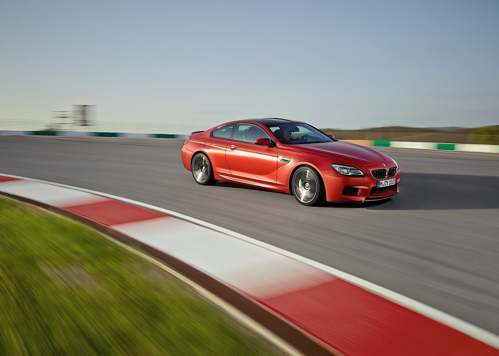 Bmw M6 Coupe photo 4