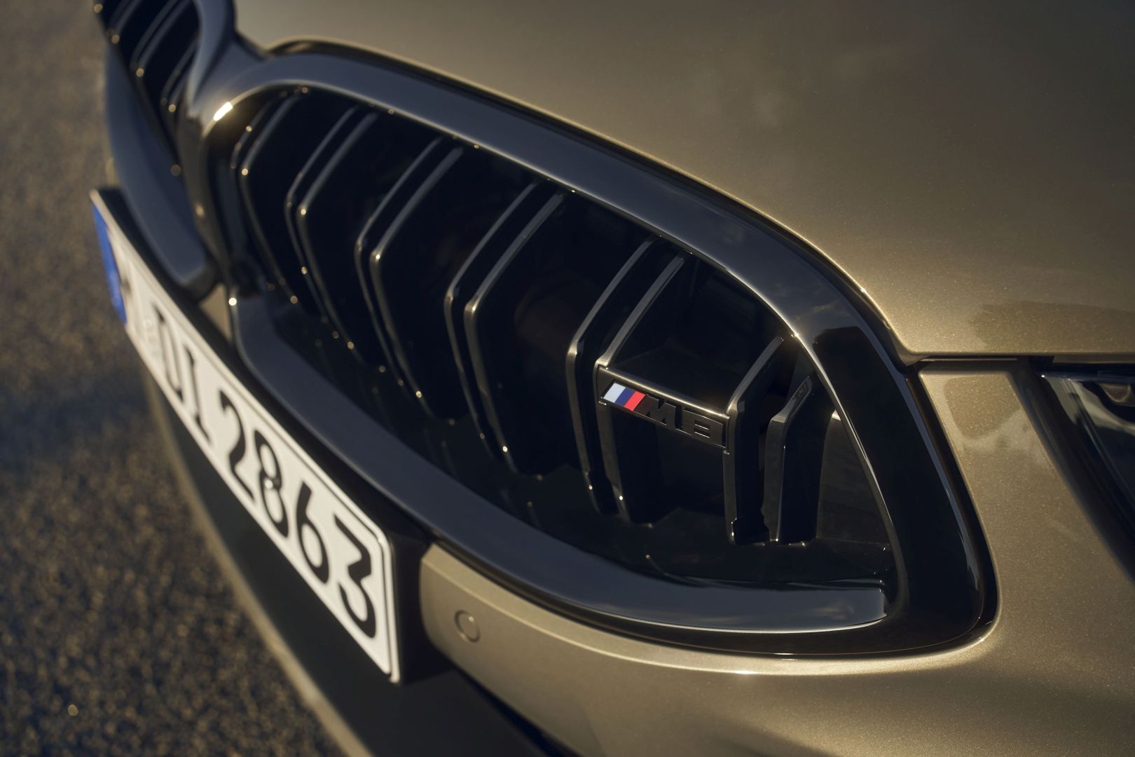 Bmw M8 Convertible photo 8