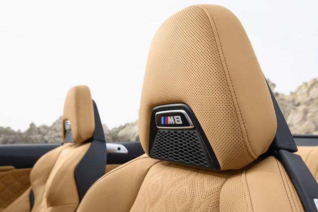 Bmw M8 Convertible foto 44