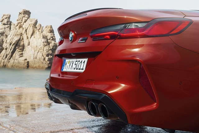 Bmw M8 Convertible foto 5