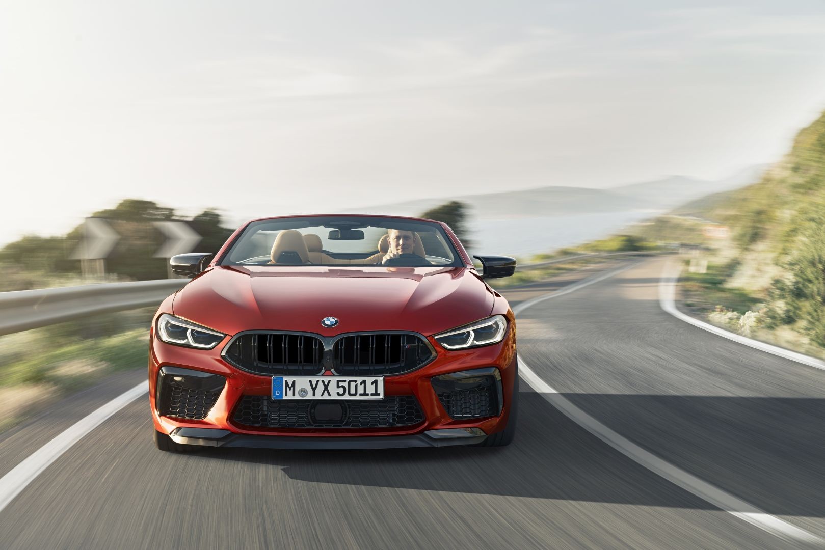 Bmw M8 Convertible photo 6