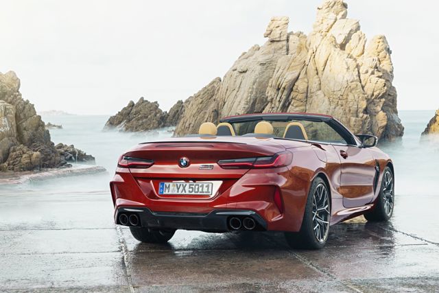 Bmw M8 Convertible foto 13