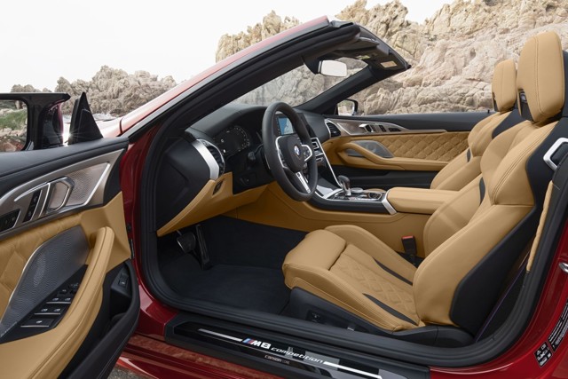 Bmw M8 Convertible foto 37