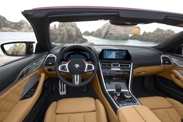Bmw M8 Convertible foto 39
