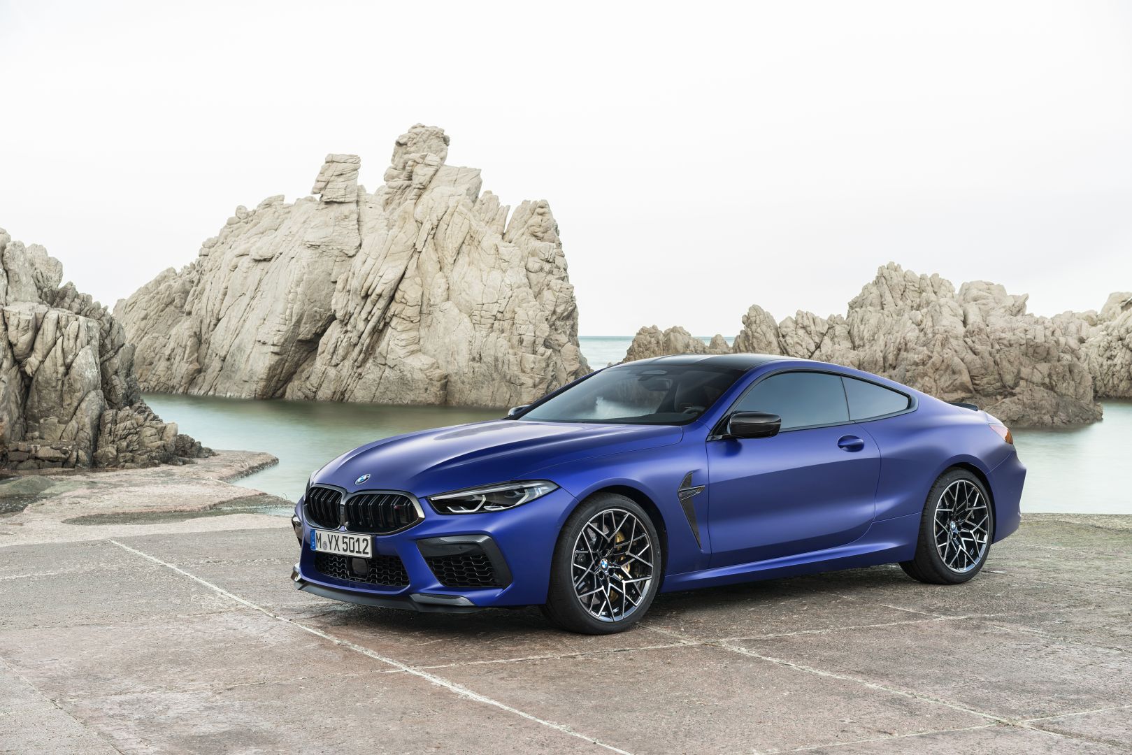 Bmw M8 Coupe photo 15