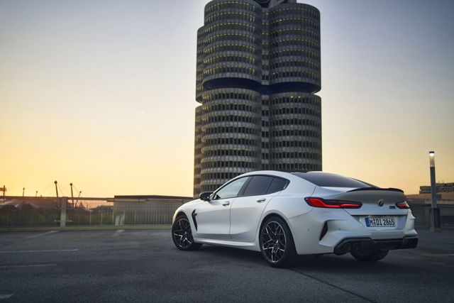 Bmw M8 Gran Coupe Foto 7