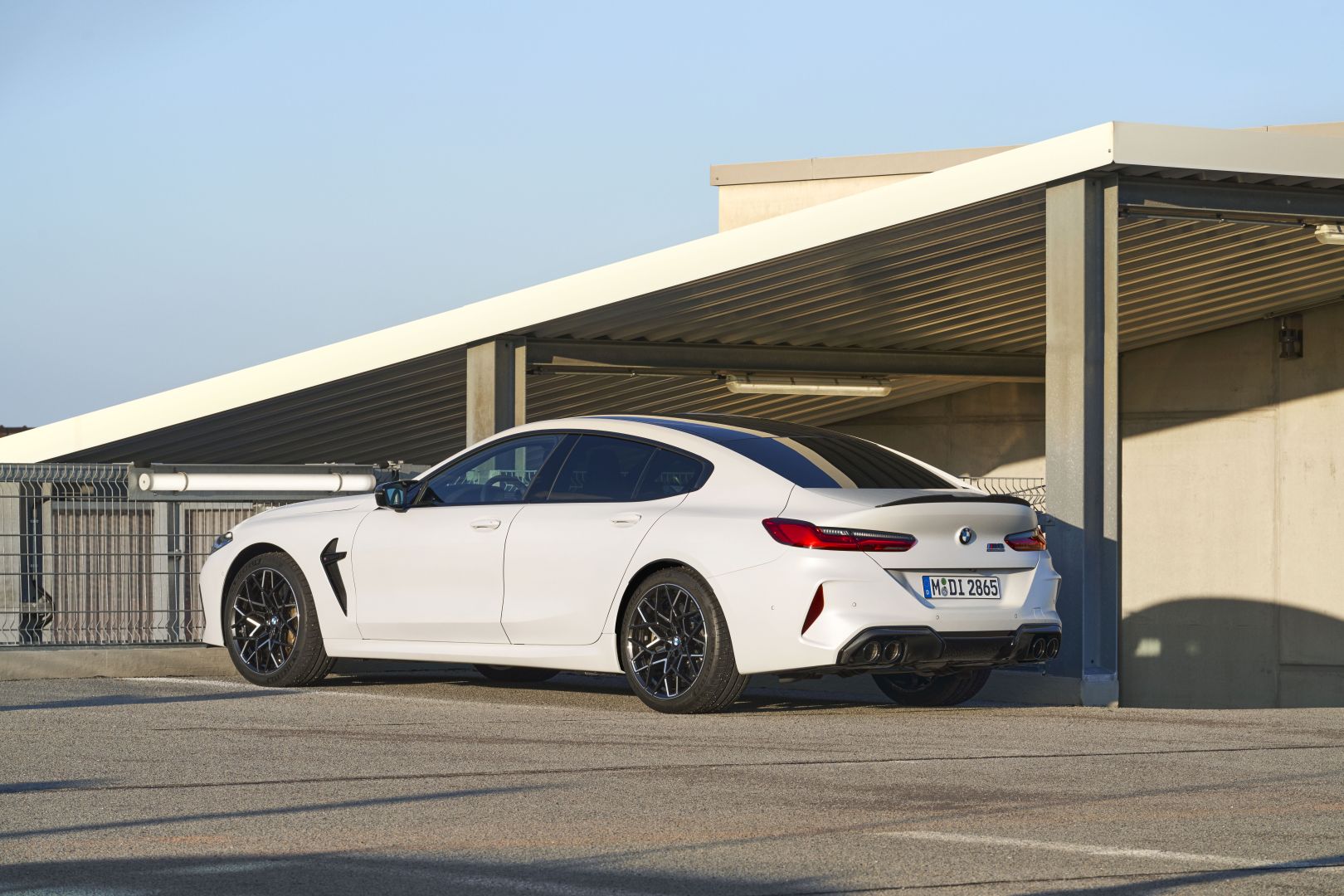 Bmw M8 Gran Coupe photo 3