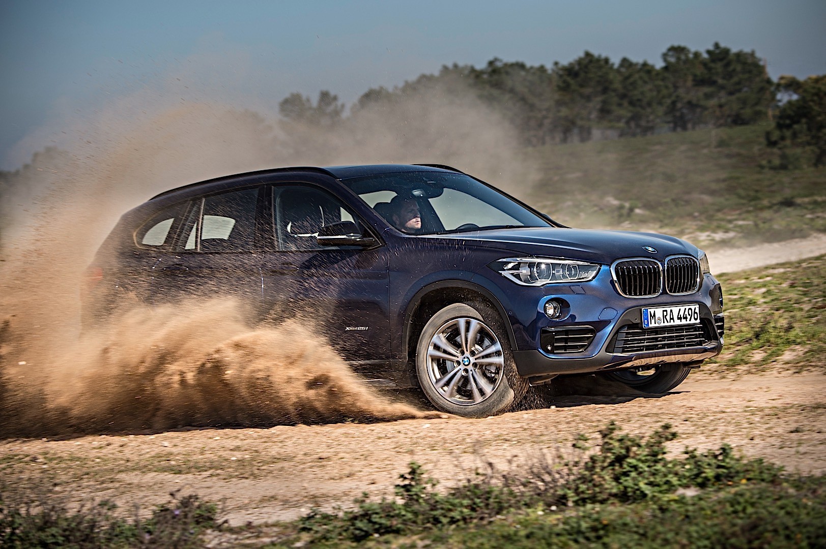 Bmw X1 photo 5