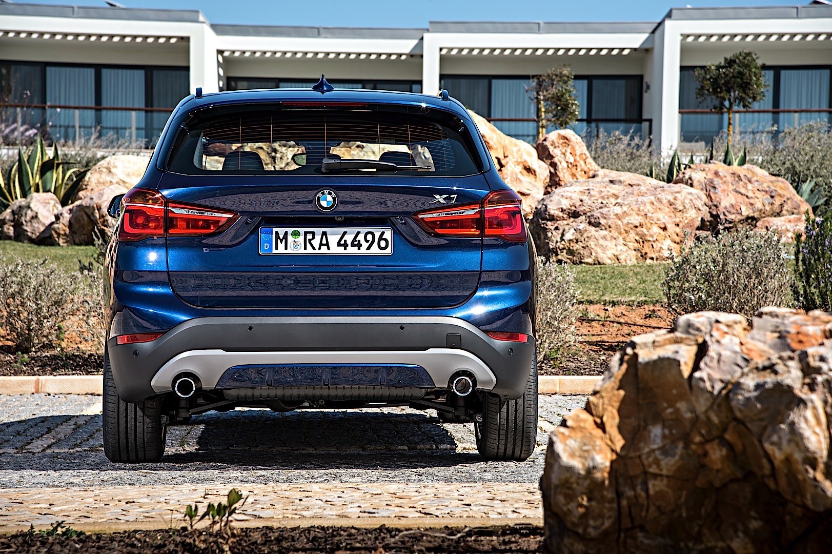 Bmw X1 photo 6