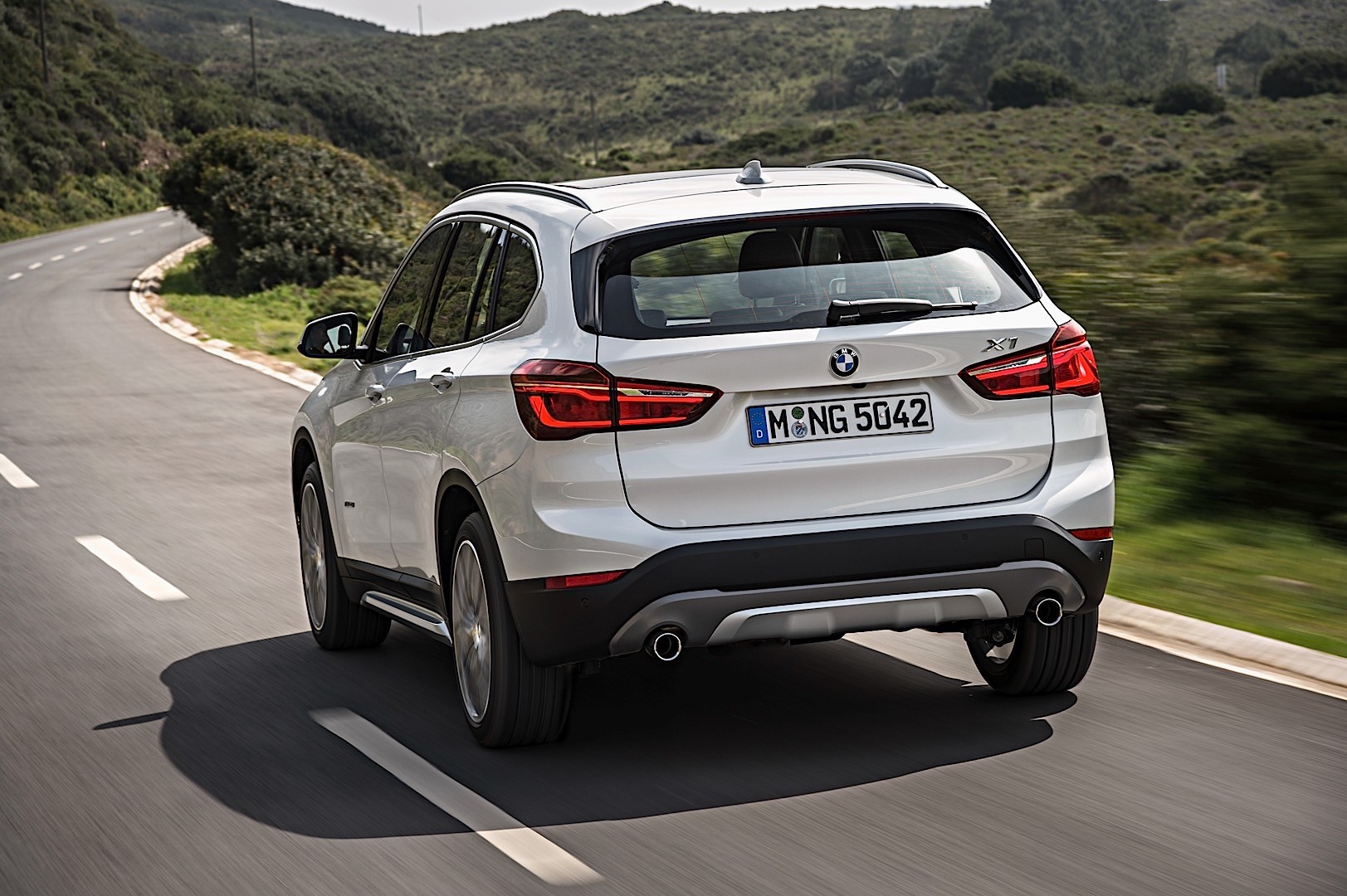 Bmw X1 photo 24