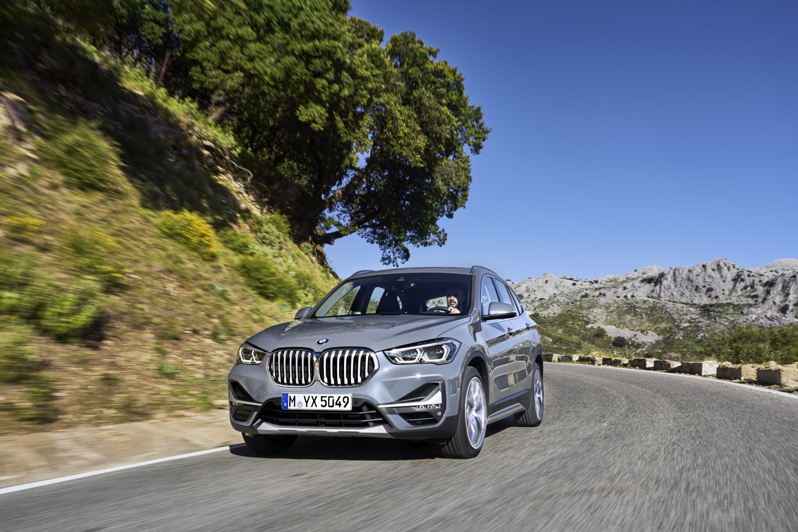 Bmw X1 photo 2