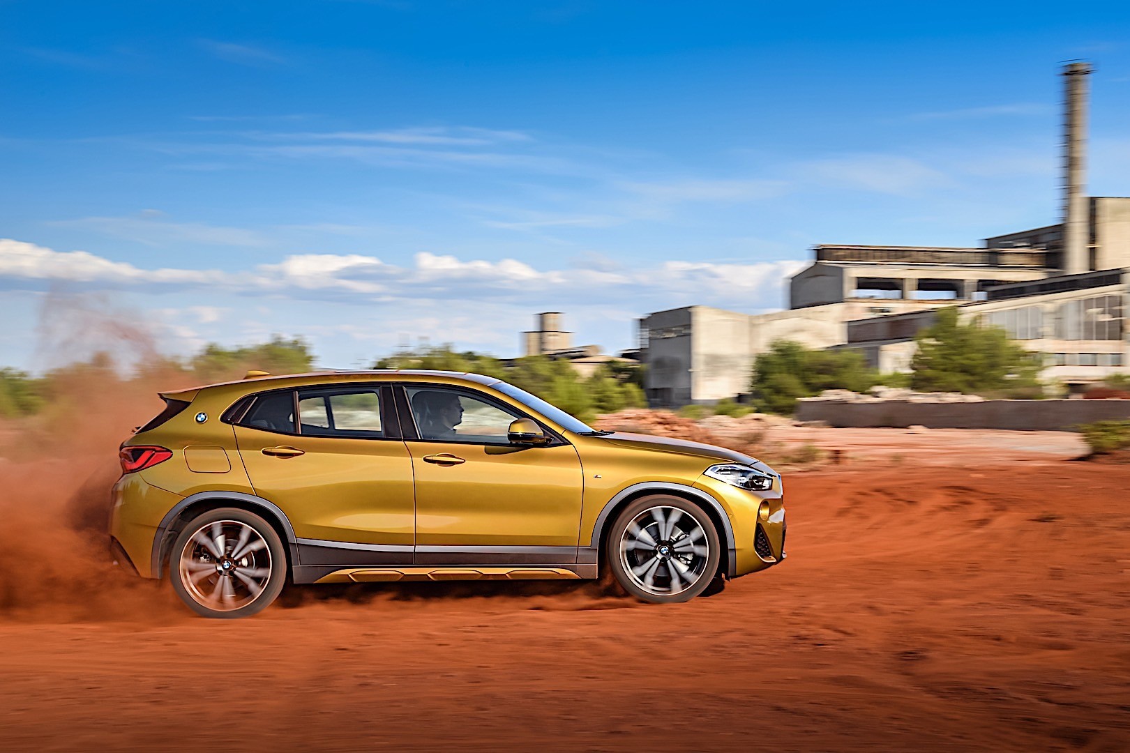 Bmw X2 photo 13