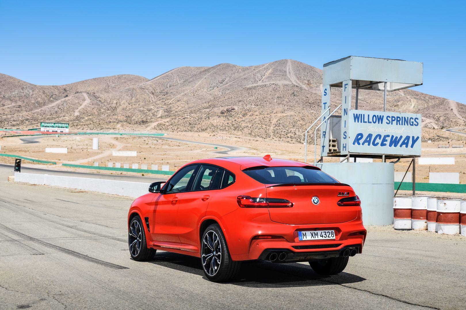 Bmw X4 M photo 19