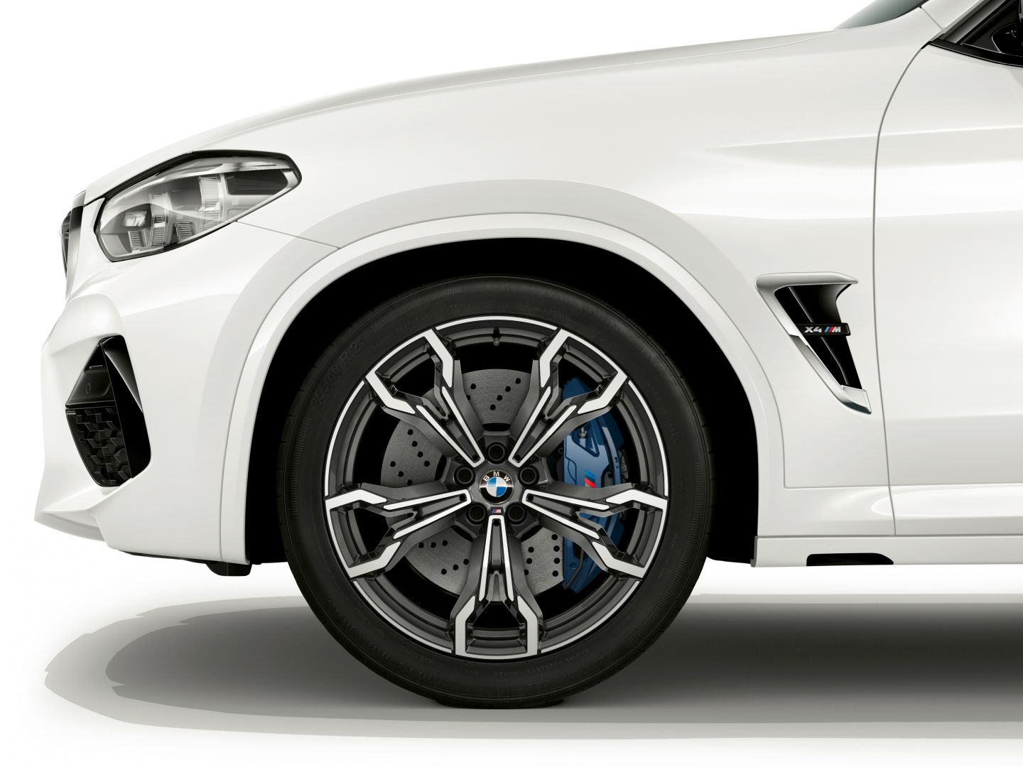 Bmw X4 M photo 52