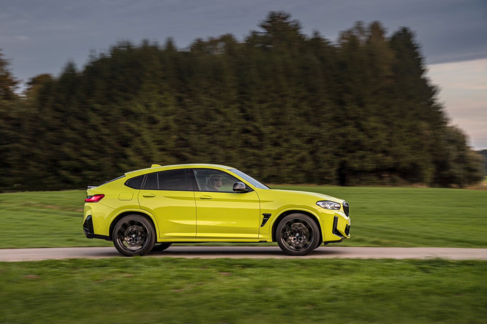 Bmw X4 M photo 59