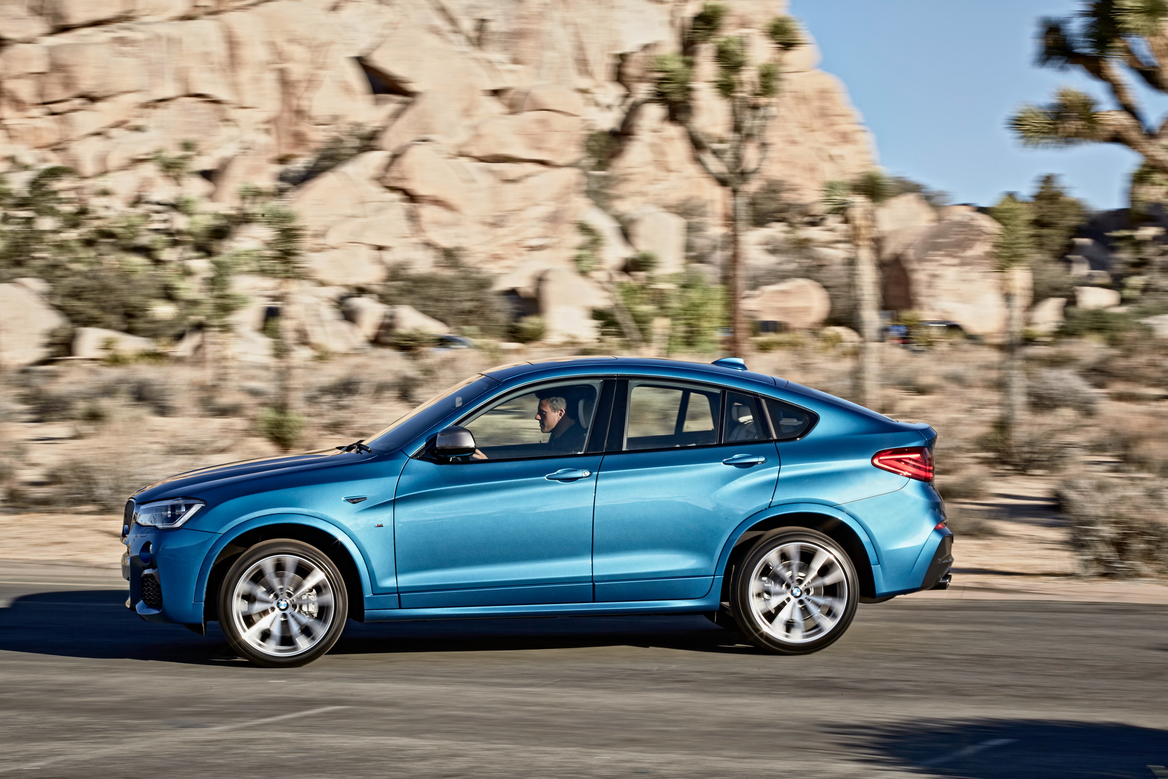 Bmw X4 photo 51