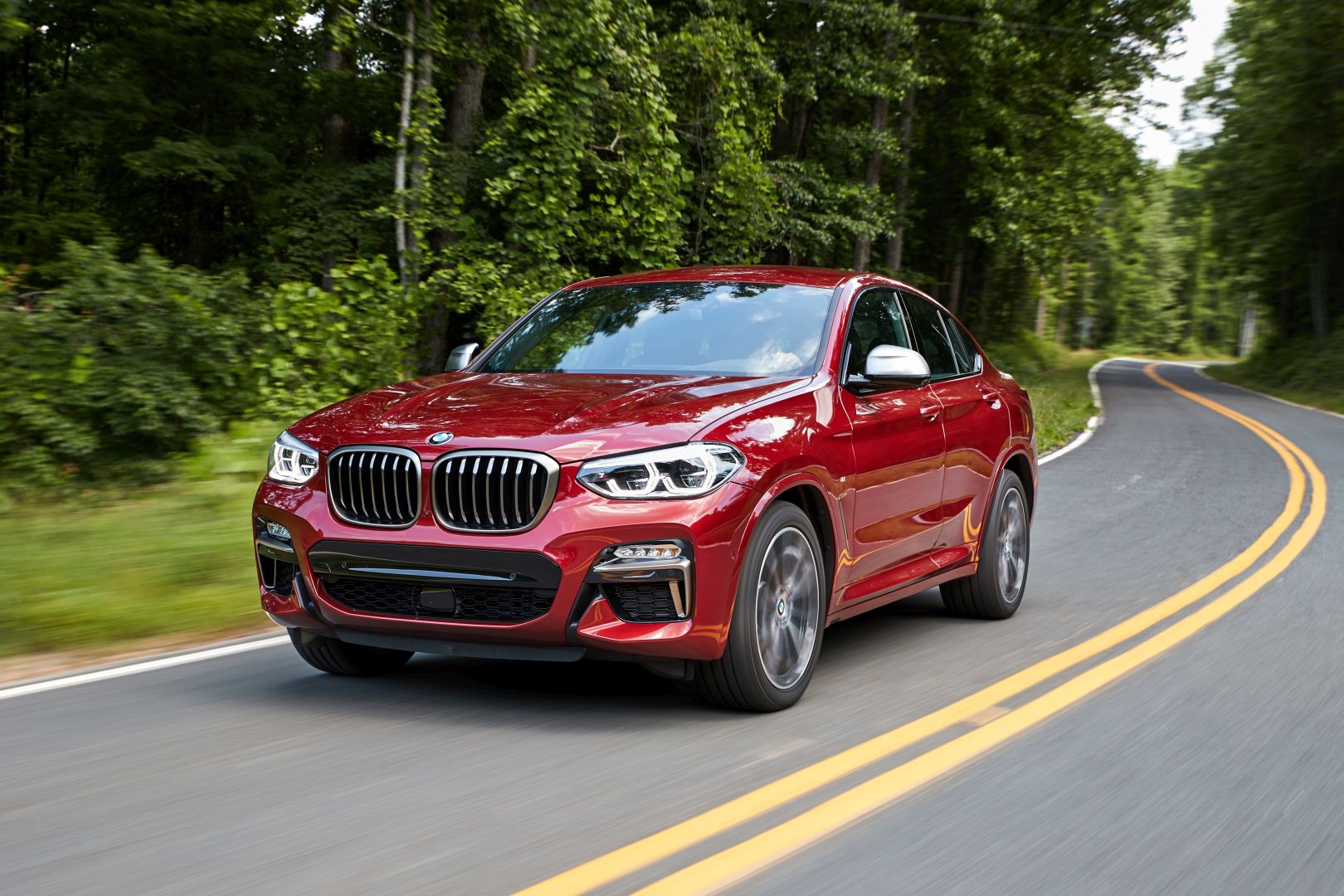 Bmw X4 photo 100
