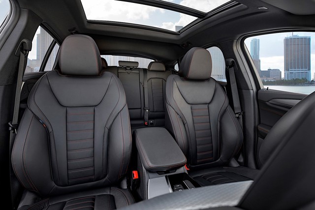 Bmw X4 photo 129