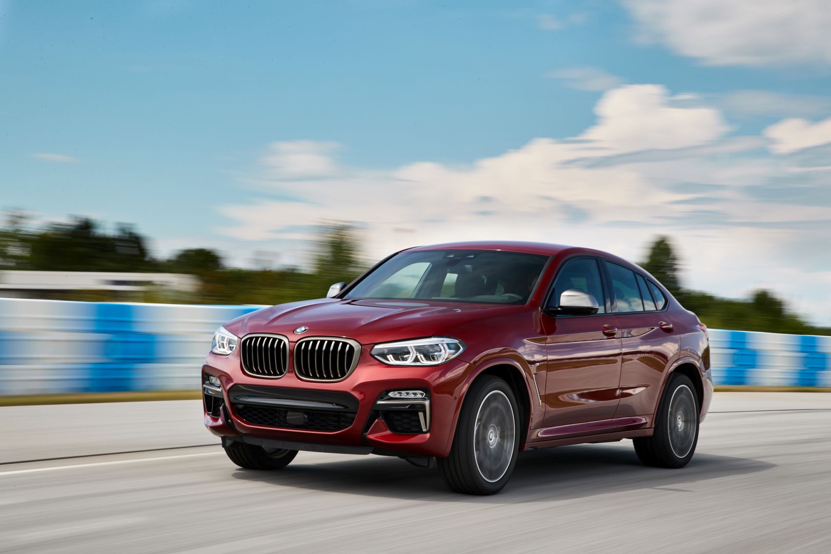 Bmw X4 photo 45