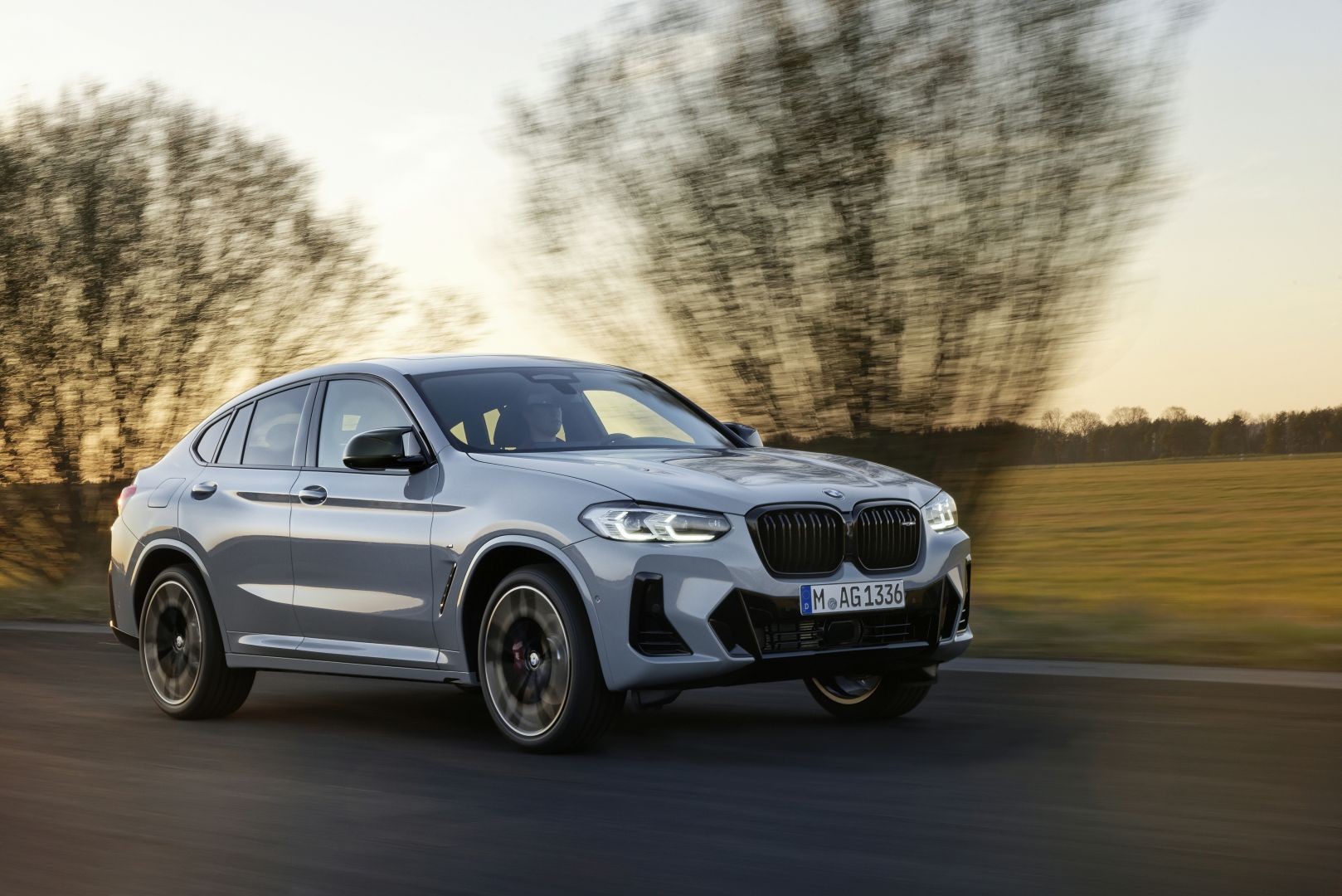 Bmw X4 photo 13