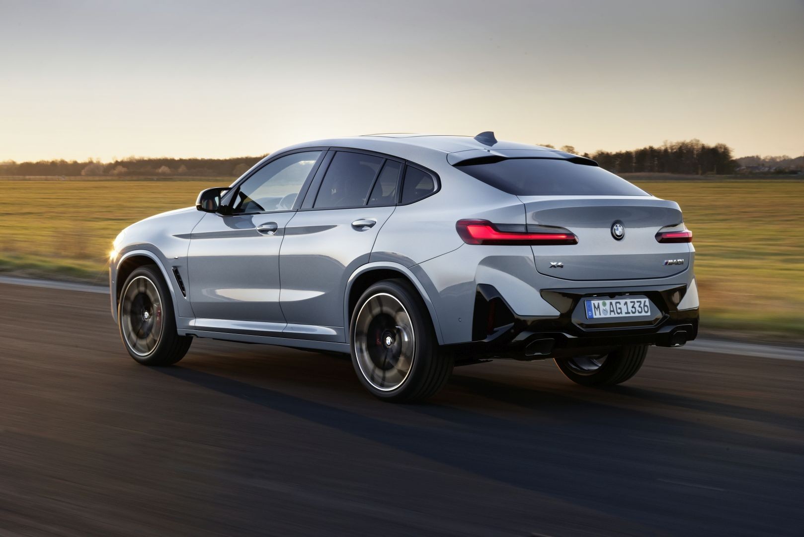 Bmw X4 photo 15