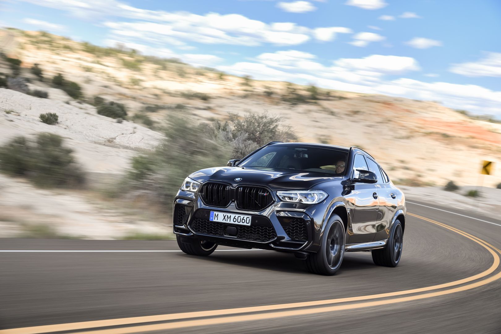 Bmw X6 M photo 4