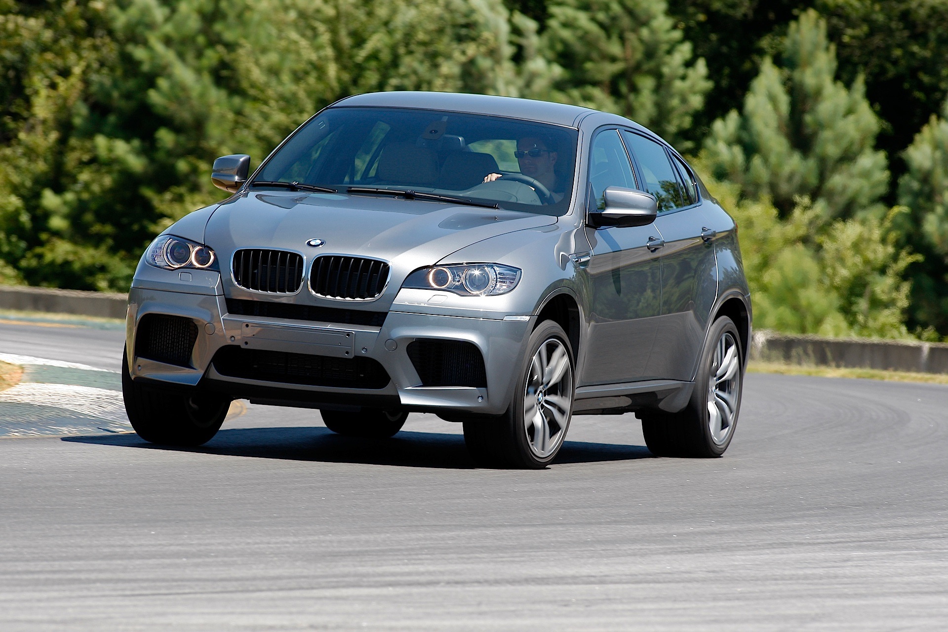 Bmw X6 M photo 72