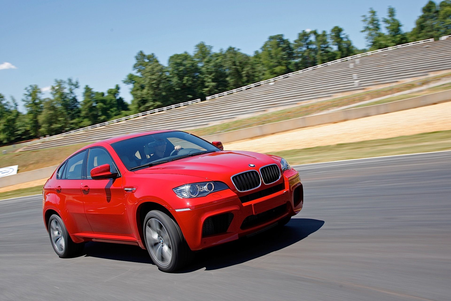 Bmw X6 M photo 26