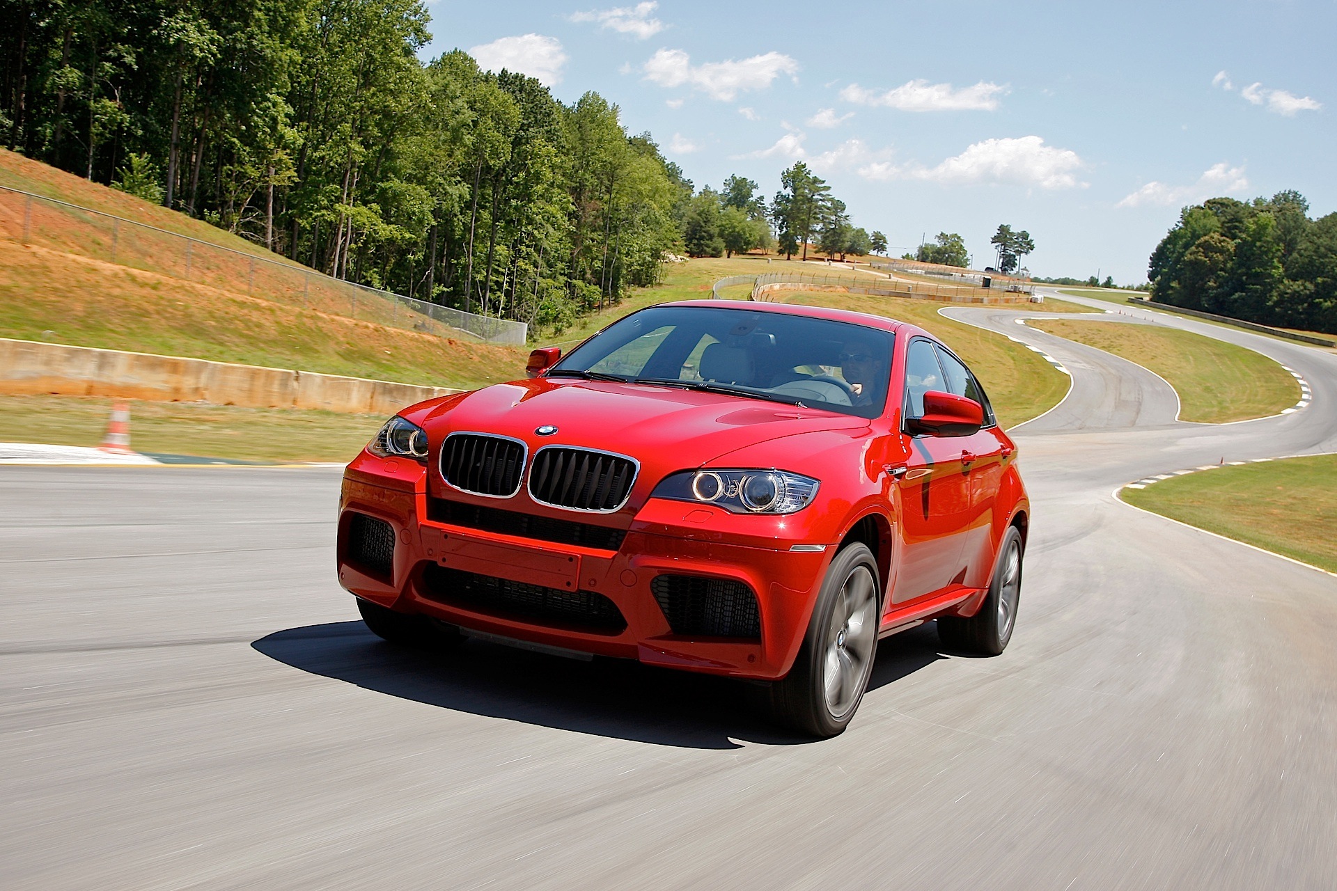 Bmw X6 M photo 28