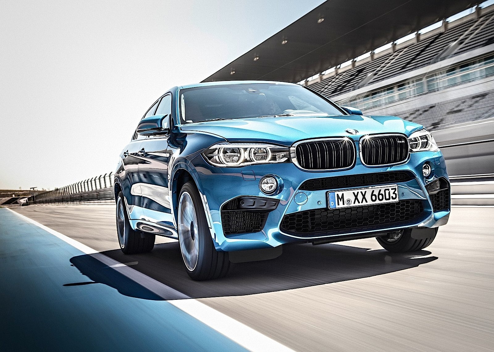 Bmw X6 M photo 16
