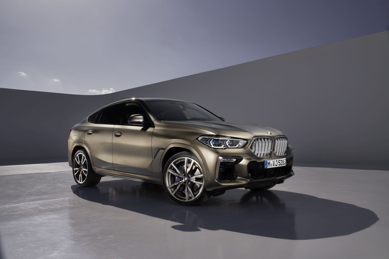 Bmw X6 photo 21