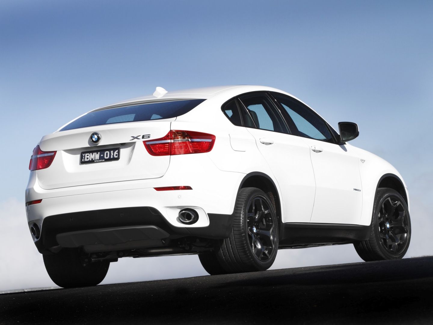 Bmw X6 photo 25