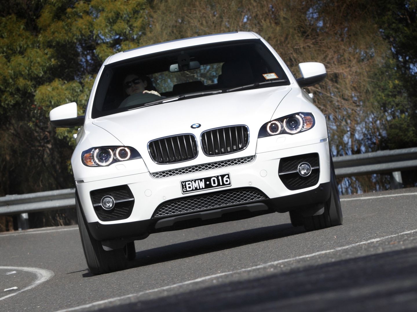 Bmw X6 photo 26
