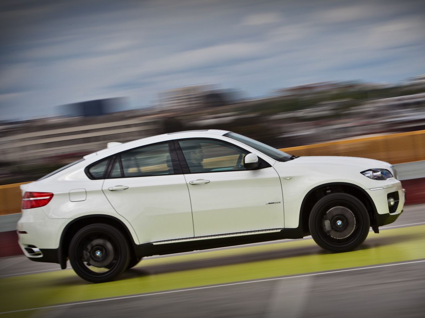 Bmw X6 photo 34