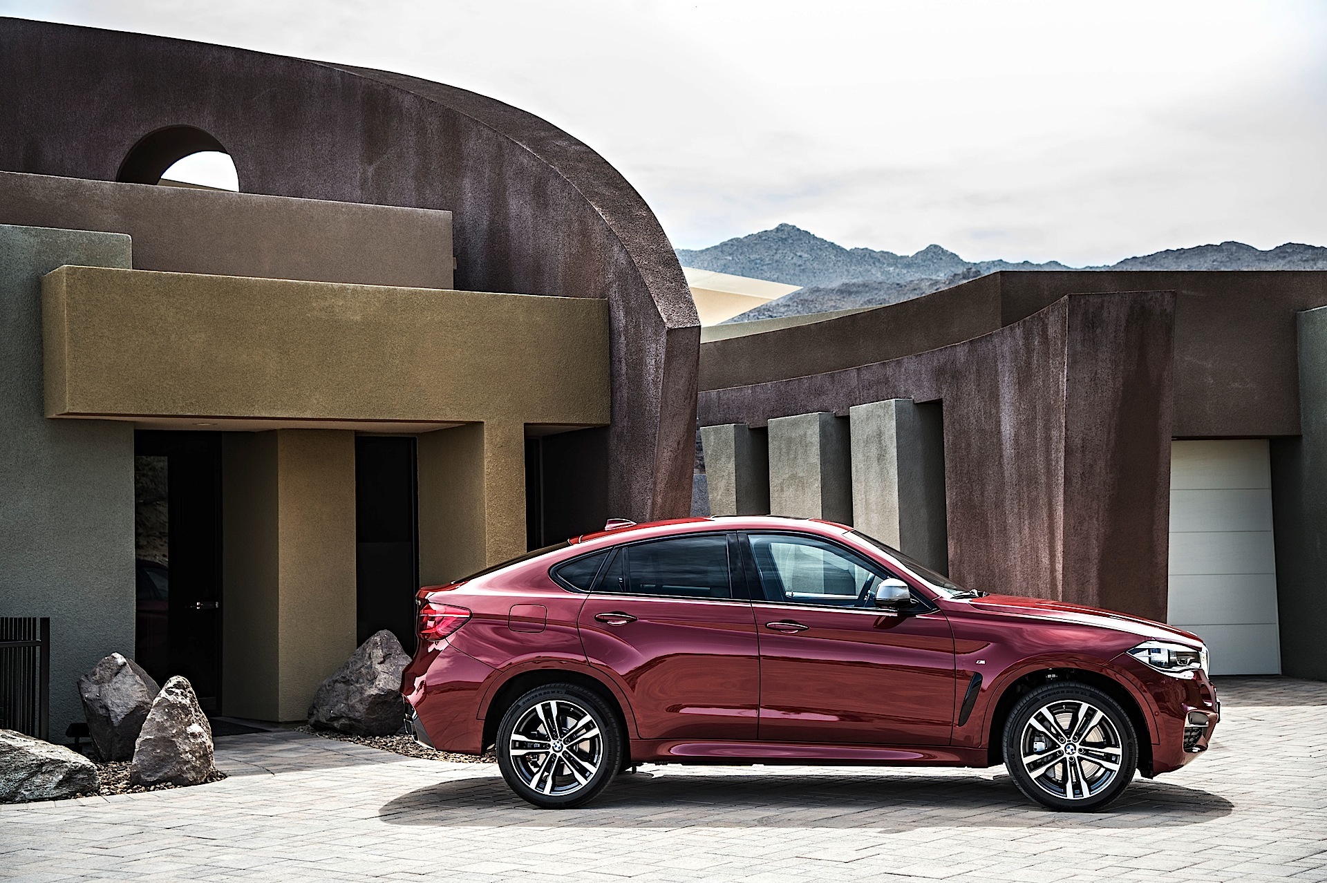 Bmw X6 photo 17