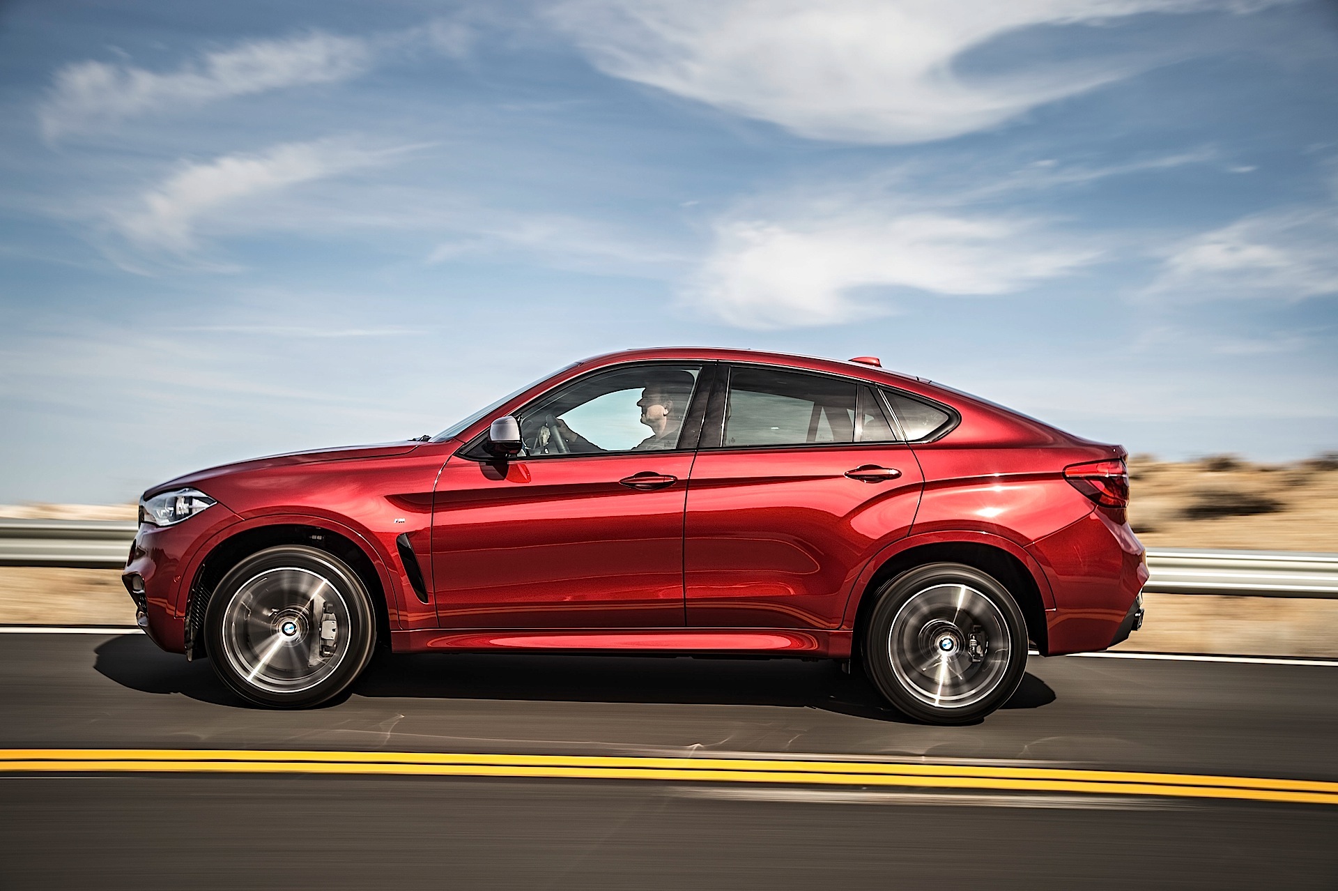 Bmw X6 photo 4
