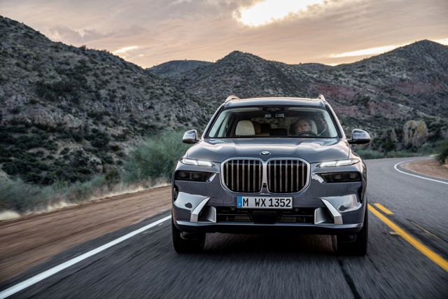 Bmw X7 photo 71